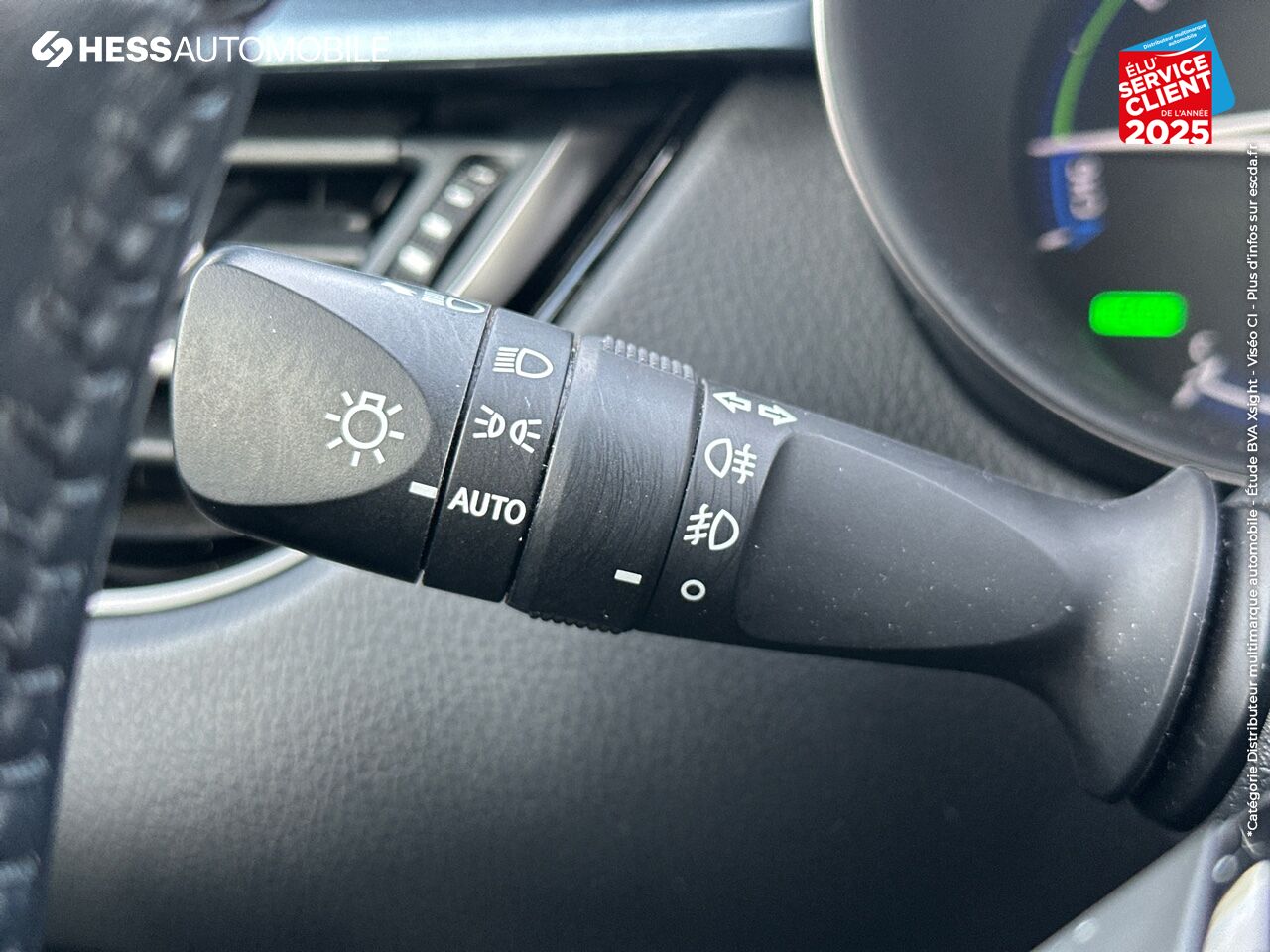 Véhicule d'occasion TOYOTA C-HR 122H EDITION 2WD E-CVT MY20 CAMERA chez Toyota Belfort