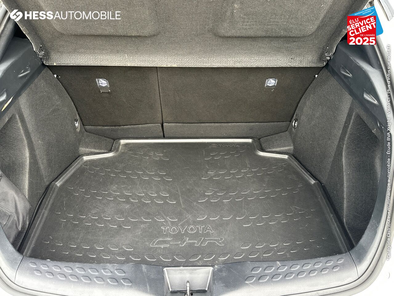 Véhicule d'occasion TOYOTA C-HR 122H EDITION 2WD E-CVT MY20 CAMERA chez Toyota Belfort