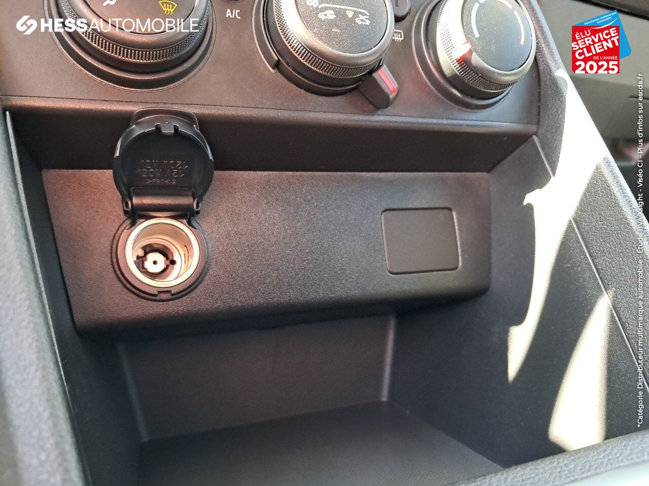 Véhicule d'occasion DACIA SANDERO 1.0 SCE 65CH EXPRESSION chez Renault Saint-Louis