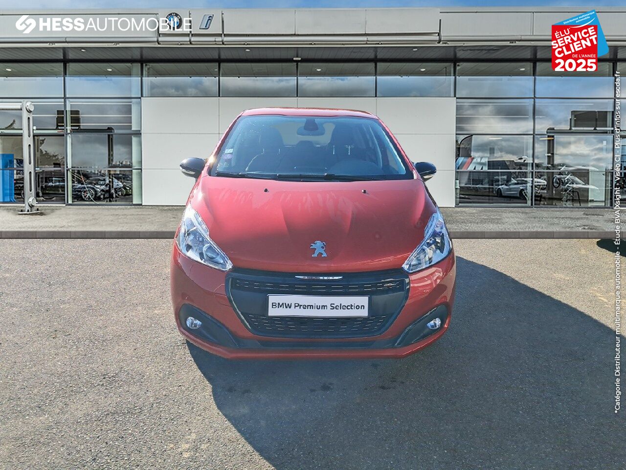 Véhicule d'occasion PEUGEOT 208 1.2 PURETECH 110CH E6.C GT LINE S/S EAT6 5P GPS CAMERA CARPLAY chez Renault Saint-Louis