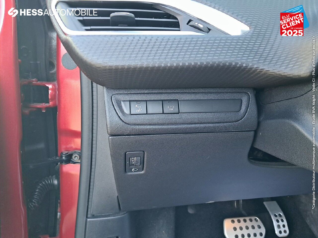 Véhicule d'occasion PEUGEOT 208 1.2 PURETECH 110CH E6.C GT LINE S/S EAT6 5P GPS CAMERA CARPLAY chez Renault Saint-Louis