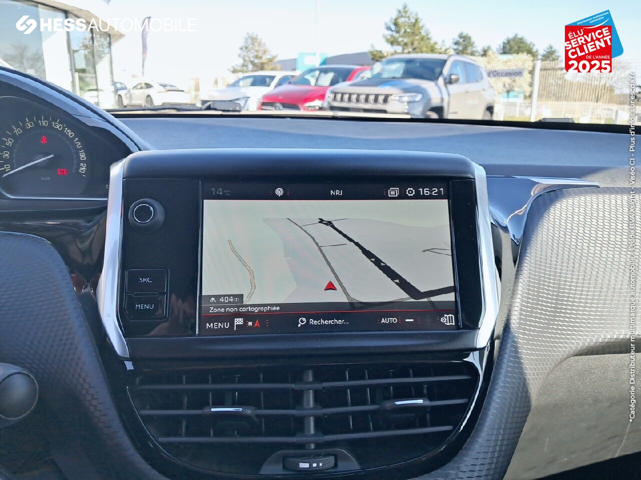Véhicule d'occasion PEUGEOT 208 1.2 PURETECH 110CH E6.C GT LINE S/S EAT6 5P GPS CAMERA CARPLAY chez Renault Saint-Louis