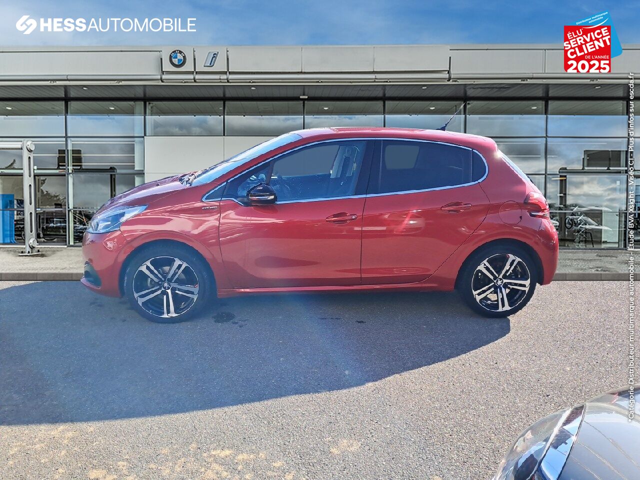 Véhicule d'occasion PEUGEOT 208 1.2 PURETECH 110CH E6.C GT LINE S/S EAT6 5P GPS CAMERA CARPLAY chez Renault Saint-Louis