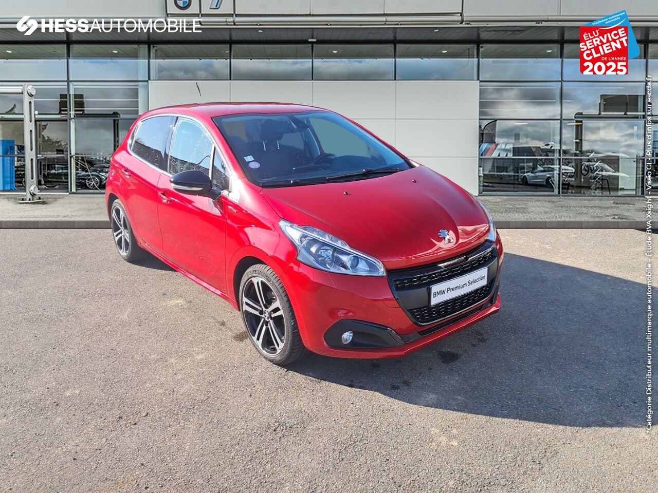 Véhicule d'occasion PEUGEOT 208 1.2 PURETECH 110CH E6.C GT LINE S/S EAT6 5P GPS CAMERA CARPLAY chez Renault Saint-Louis