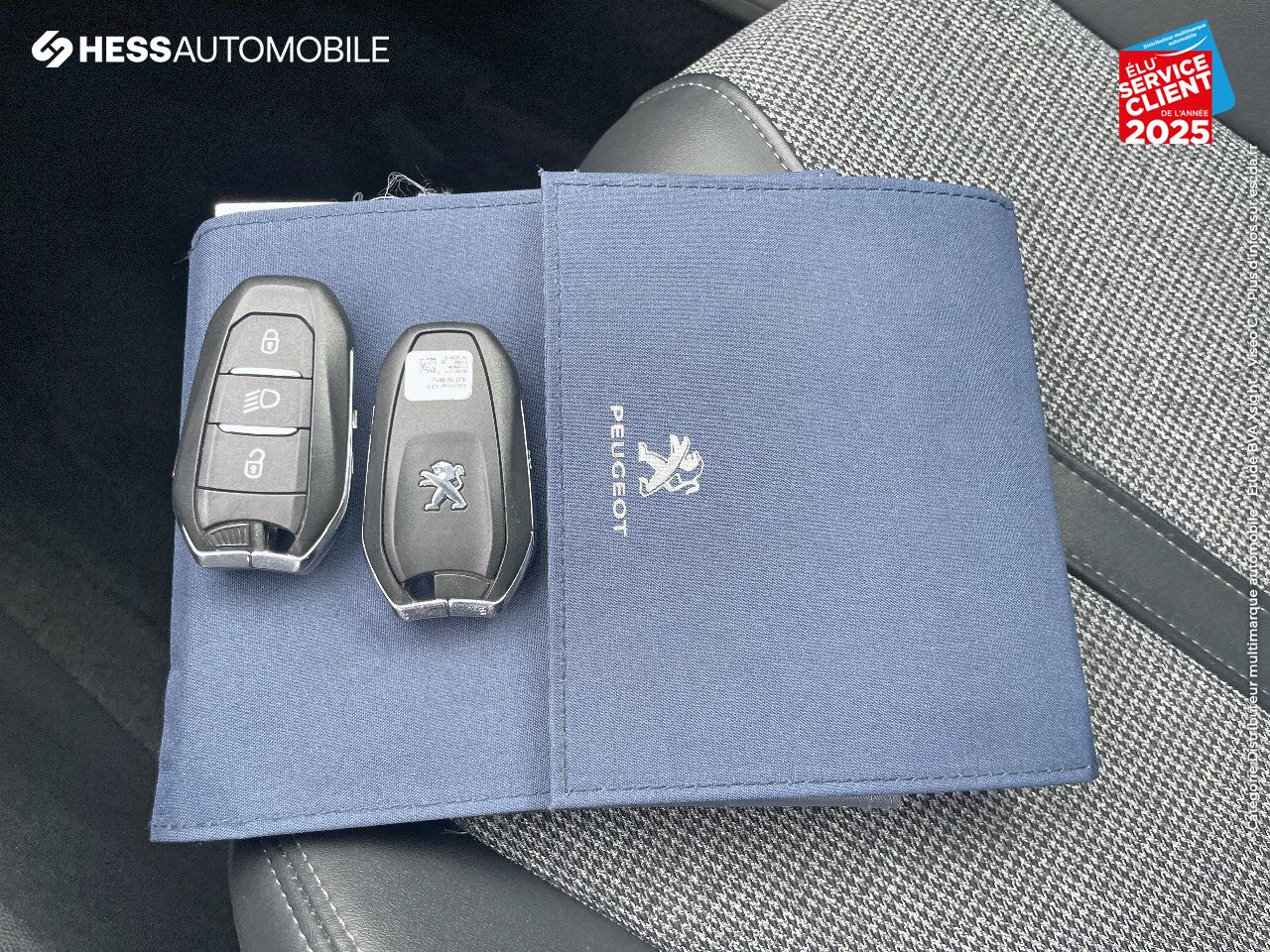 Véhicule d'occasion PEUGEOT 3008 1.6 PURETECH 180CH E6.C ALLURE SS EAT8 chez Toyota Thionville
