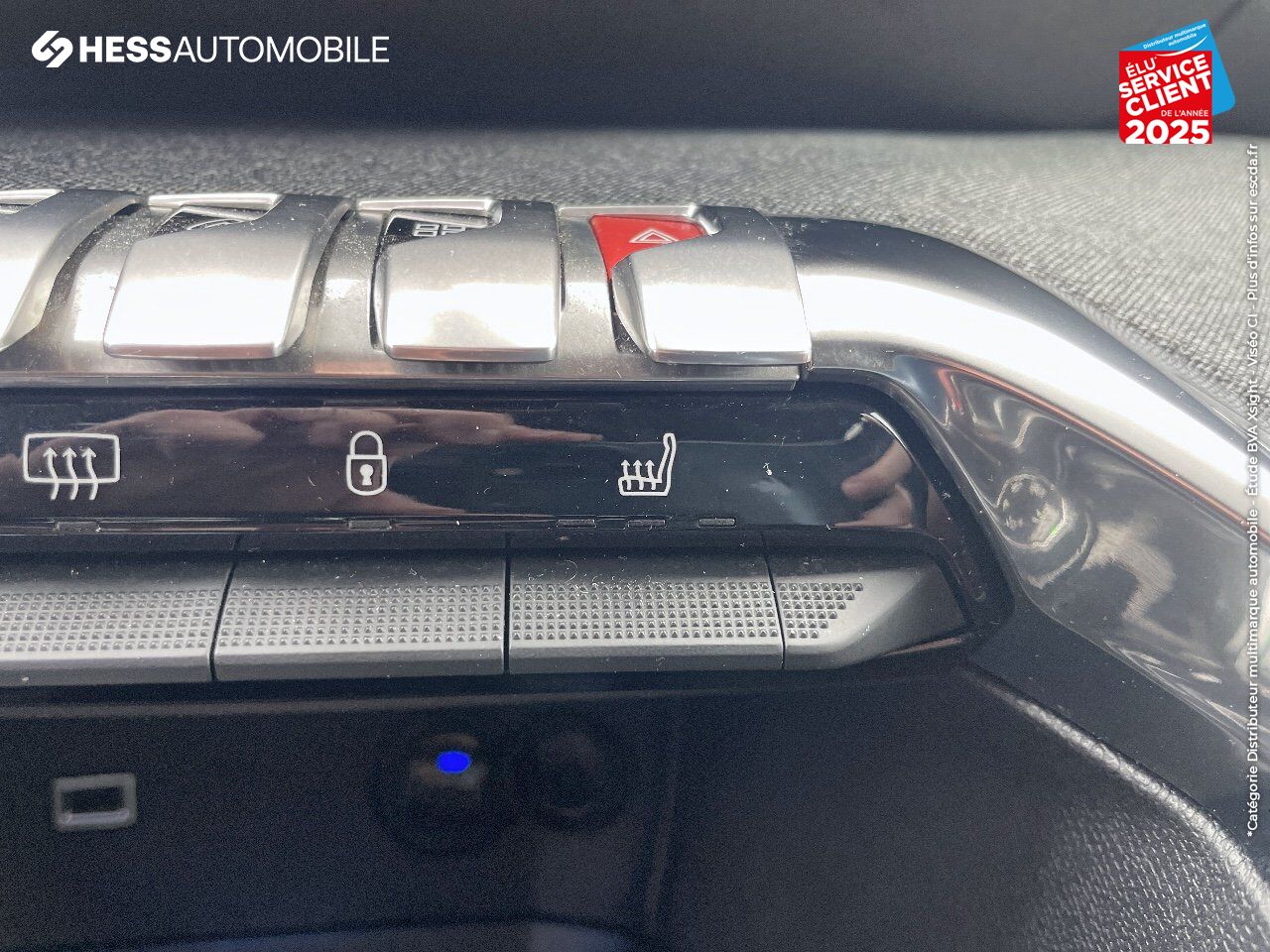 Véhicule d'occasion PEUGEOT 3008 1.6 PURETECH 180CH E6.C ALLURE SS EAT8 chez Toyota Thionville