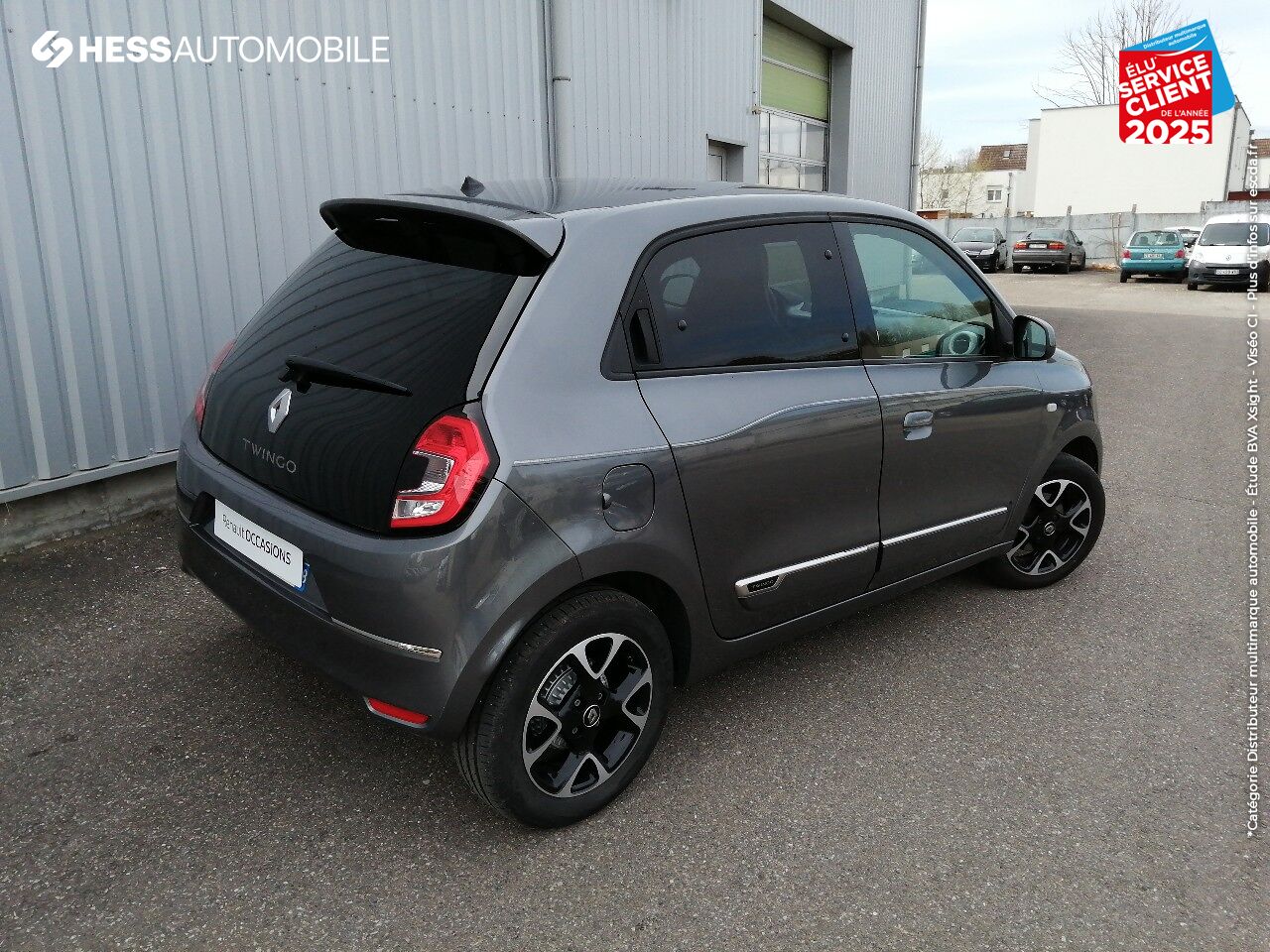 Véhicule d'occasion RENAULT TWINGO 1.0 SCE 75CH INTENS BLUETOOTH 1ERE MAIN chez Renault Saint-Louis