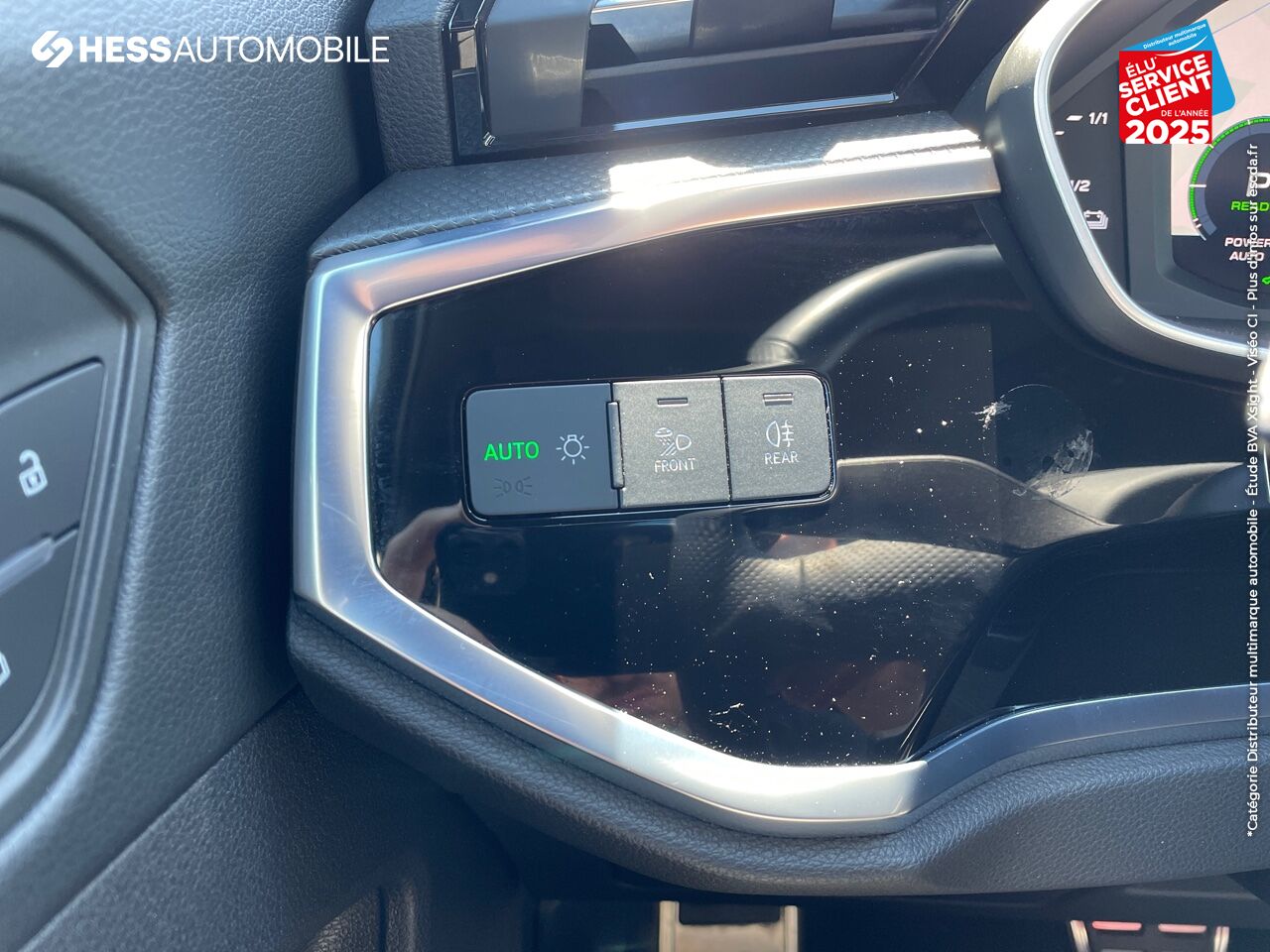 Véhicule d'occasion AUDI Q3 45 TFSI E 245CH S LINE S TRONIC 6 chez BMW Pontarlier