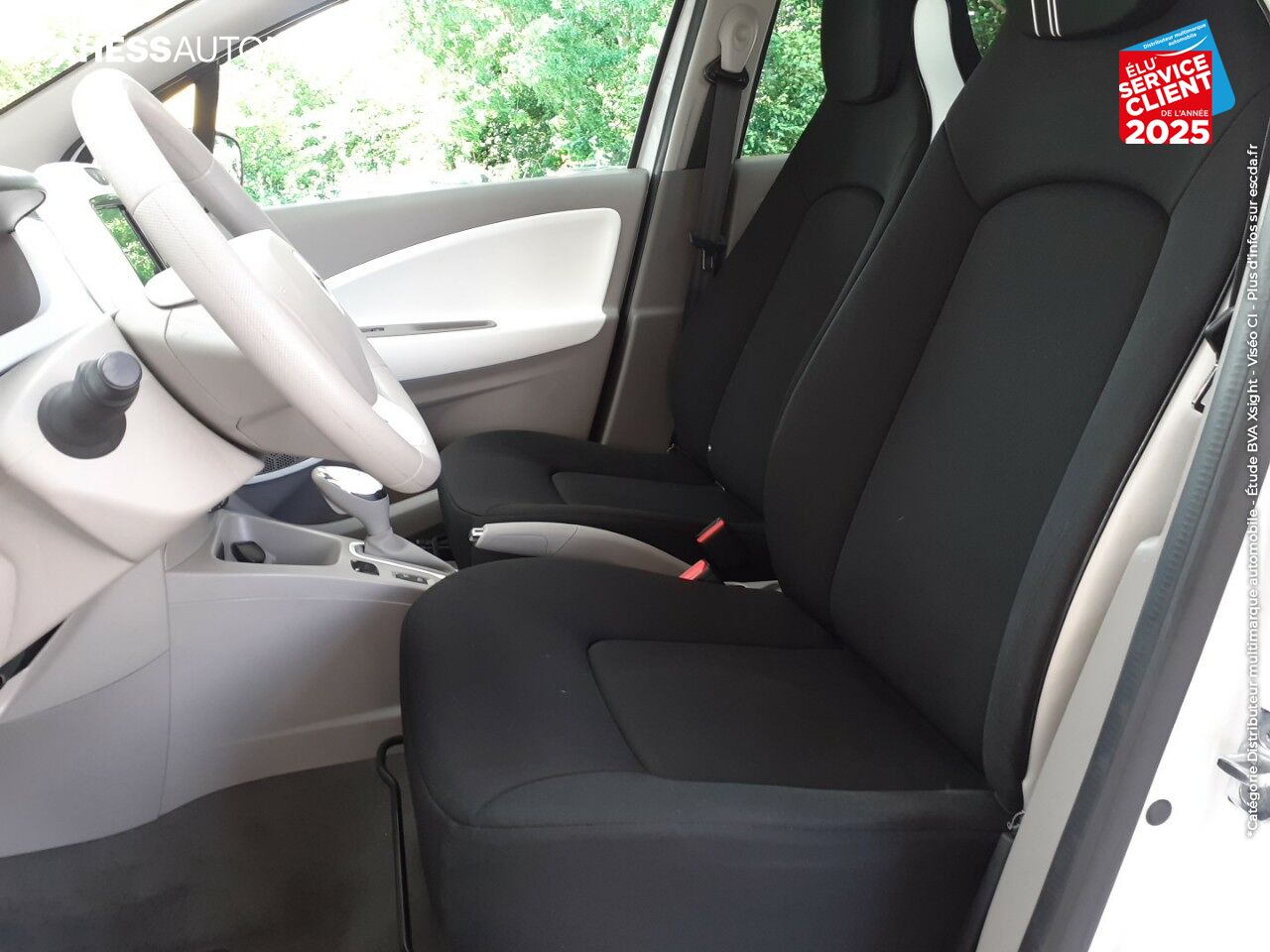 Véhicule d'occasion RENAULT ZOE LIFE CHARGE NORMALE GPS RADAR AR chez Renault Saint-Avold