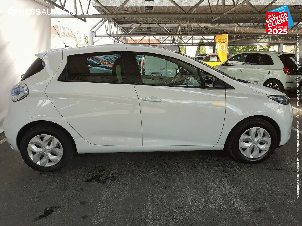Véhicule d'occasion RENAULT ZOE LIFE CHARGE NORMALE GPS RADAR AR chez Renault Saint-Avold