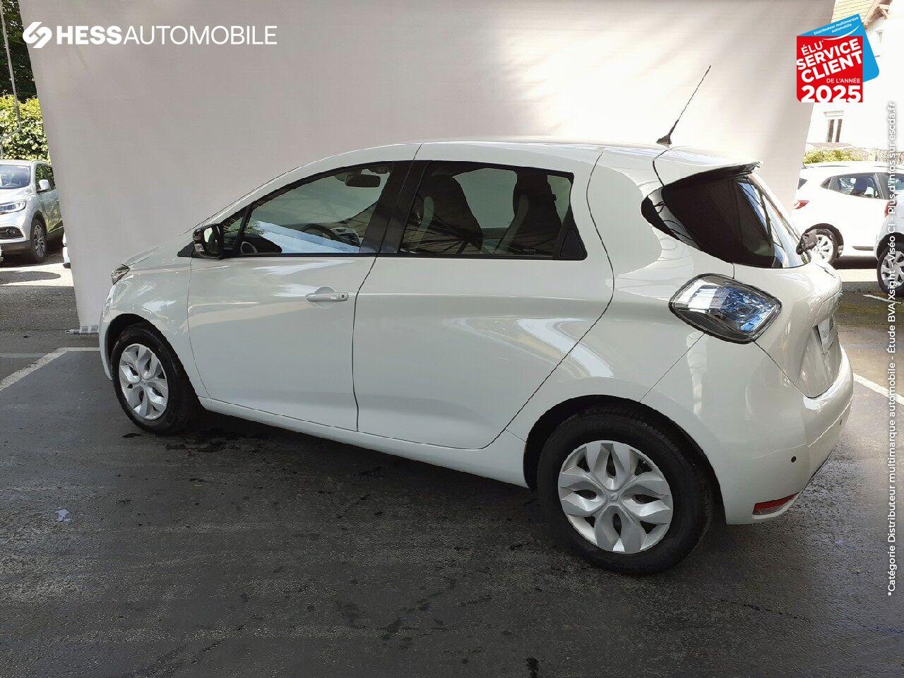 Véhicule d'occasion RENAULT ZOE LIFE CHARGE NORMALE GPS RADAR AR chez Renault Saint-Avold