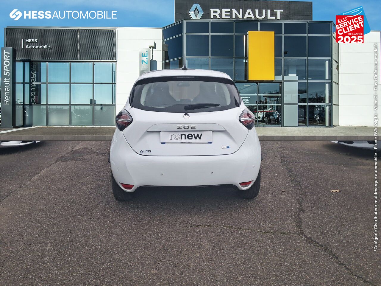 Véhicule d'occasion RENAULT ZOE E-TECH BUSINESS CHARGE NORMALE R110 ACHAT INTEGRAL - 21 GPS CAMERA chez Opel Bar le Duc