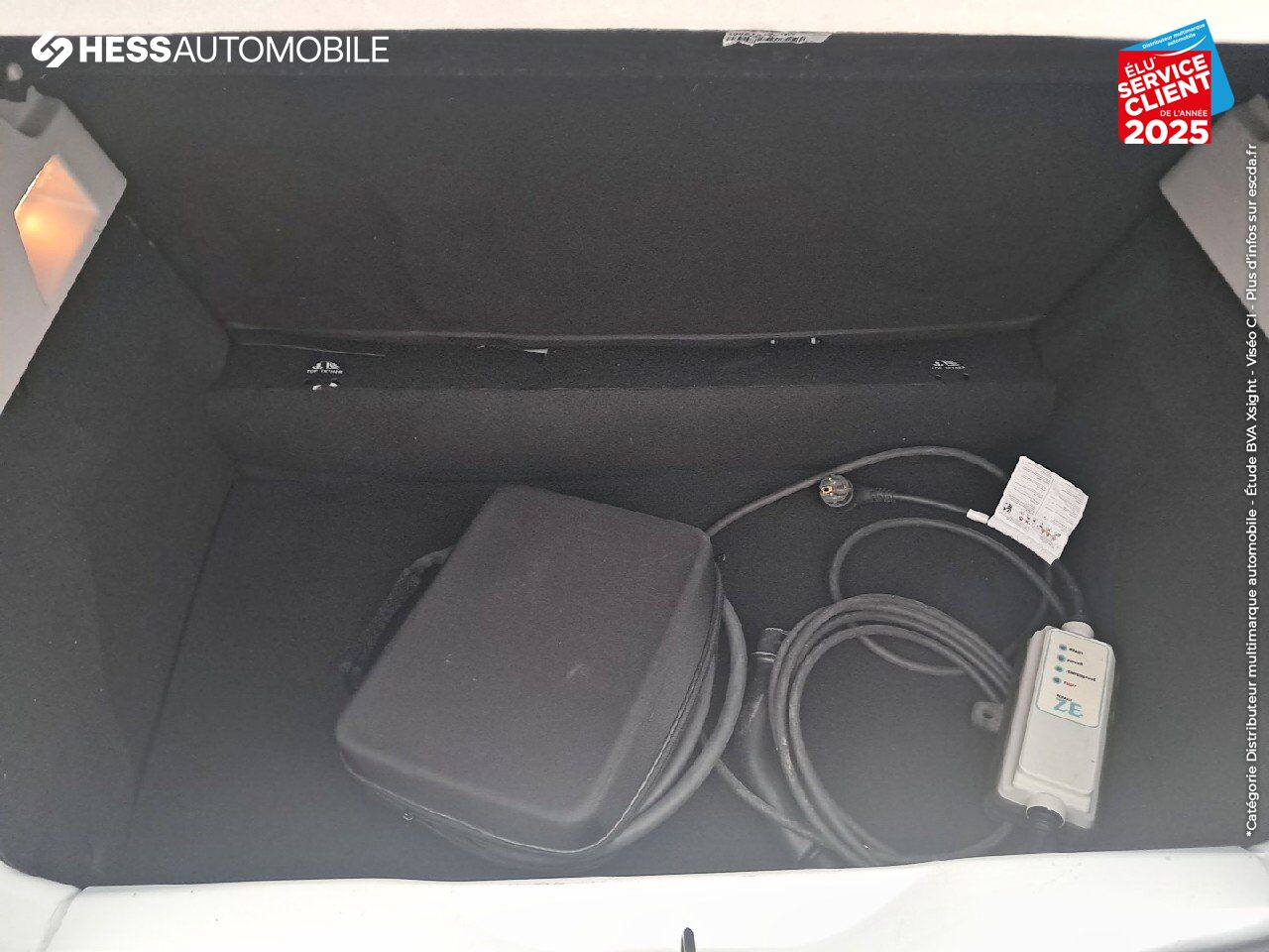 Véhicule d'occasion RENAULT ZOE E-TECH BUSINESS CHARGE NORMALE R110 ACHAT INTEGRAL - 21 GPS CAMERA chez Opel Bar le Duc