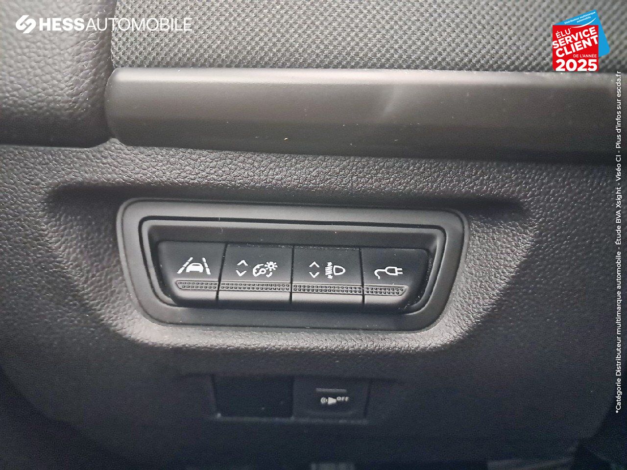 Véhicule d'occasion RENAULT ZOE E-TECH BUSINESS CHARGE NORMALE R110 ACHAT INTEGRAL - 21 GPS CAMERA chez Opel Bar le Duc