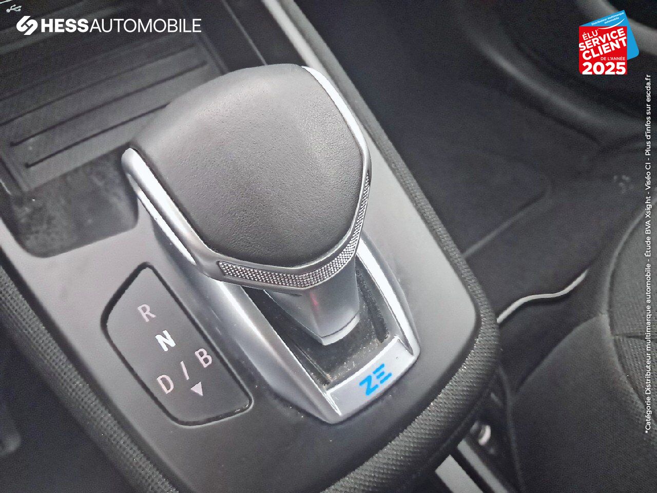 Véhicule d'occasion RENAULT ZOE E-TECH BUSINESS CHARGE NORMALE R110 ACHAT INTEGRAL - 21 GPS CAMERA chez Opel Bar le Duc