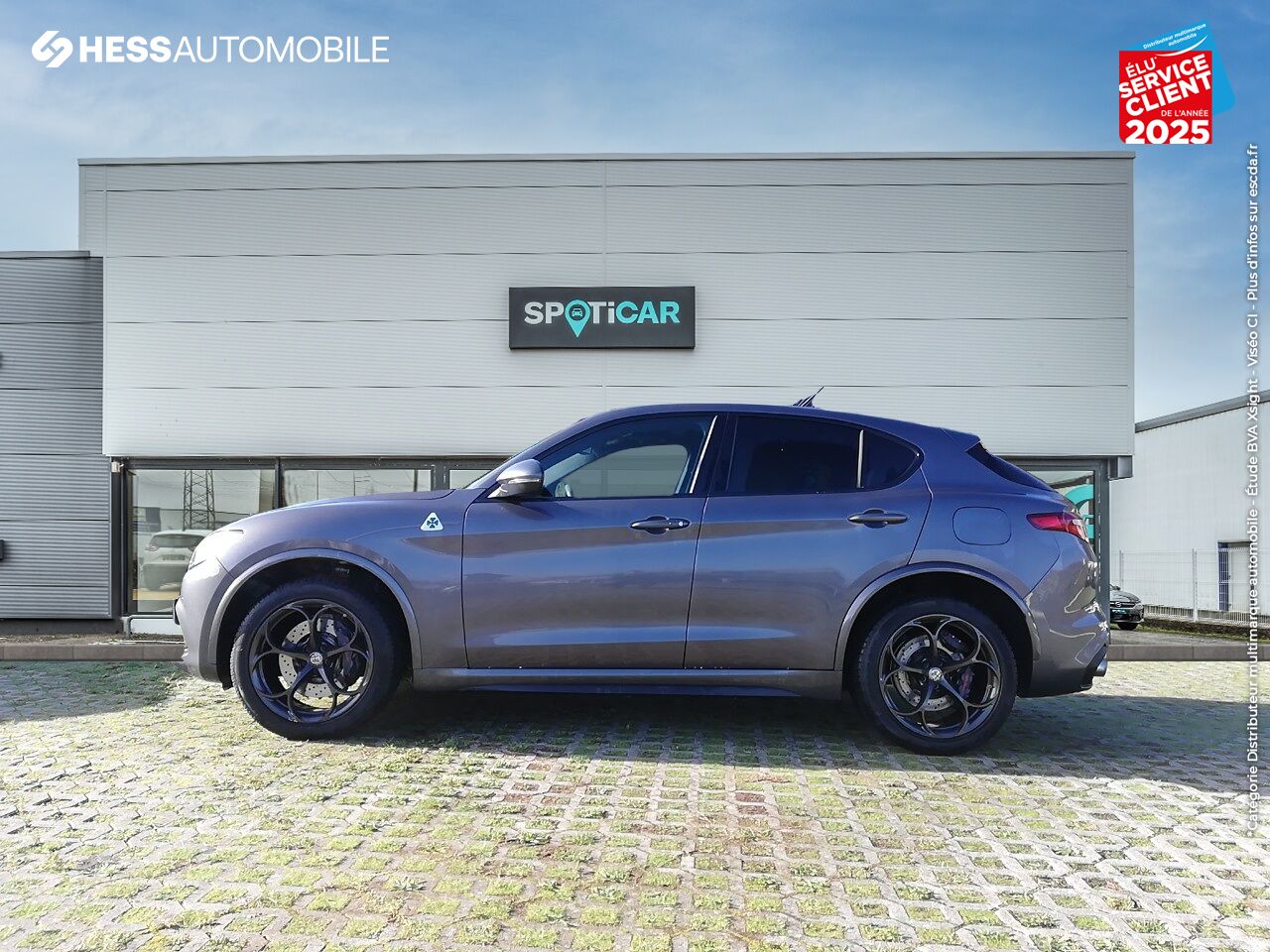 Véhicule d'occasion ALFA ROMEO STELVIO 2.9 V6 510CH QUADRIFOGLIO Q4 AT8 TOUVRANT/PANO SIEGE/VOLANT CHAUF GPS CAMERA chez Fiat Besançon