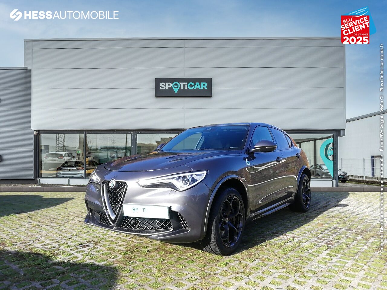 Véhicule d'occasion ALFA ROMEO STELVIO 2.9 V6 510CH QUADRIFOGLIO Q4 AT8 TOUVRANT/PANO SIEGE/VOLANT CHAUF GPS CAMERA chez Fiat Besançon