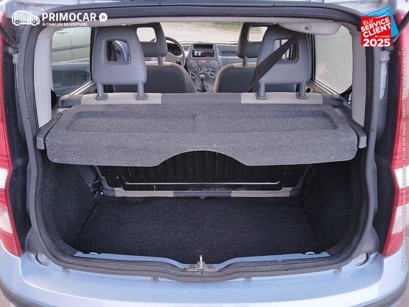 Véhicule d'occasion FIAT PANDA 1.1 8V 54CH TEAM II chez Primocar