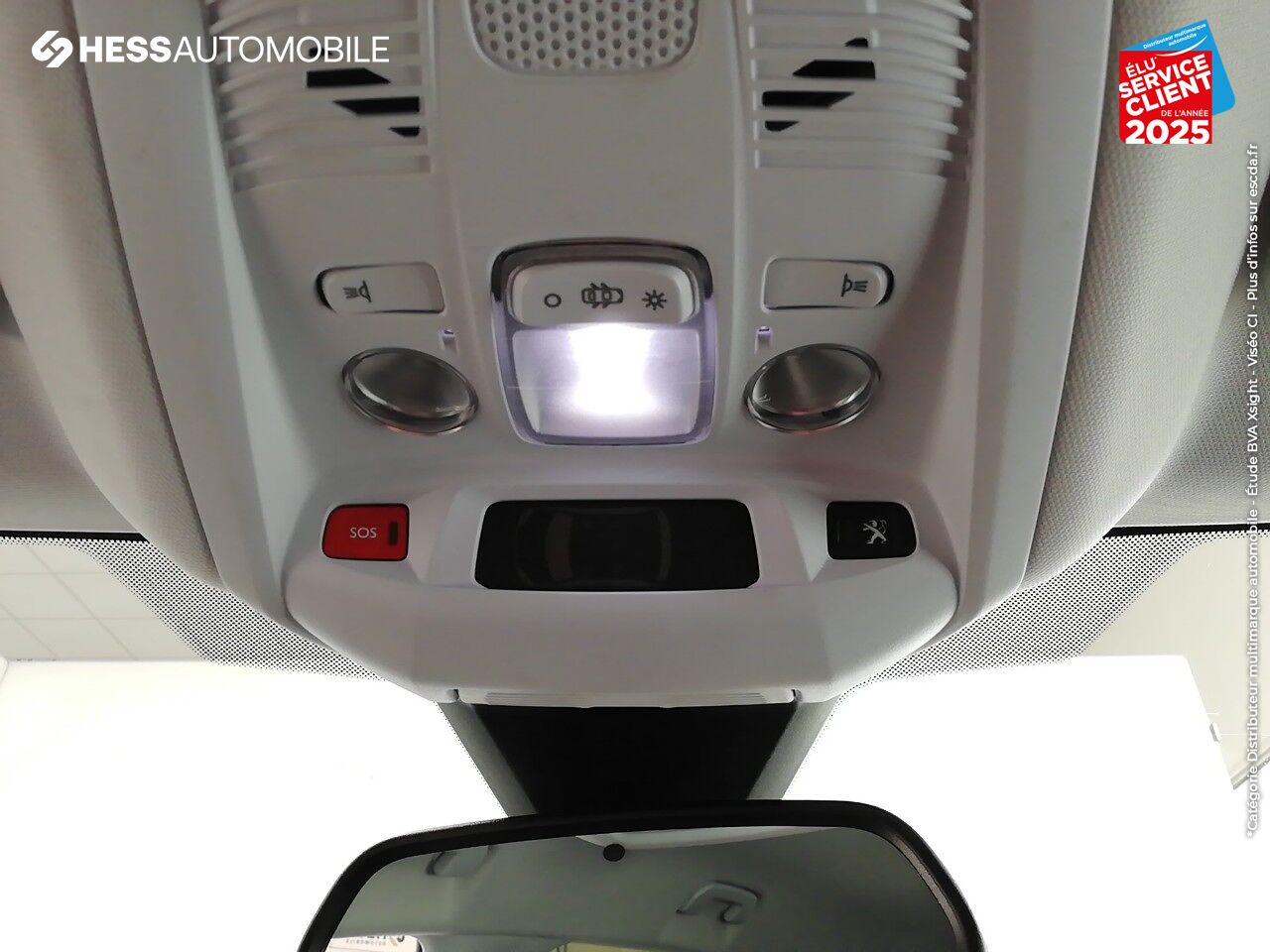 Véhicule d'occasion PEUGEOT 3008 1.6 BLUEHDI 120CH ALLURE S/S GPS CAMERA CHARG. INDUCTION chez Peugeot Sedan