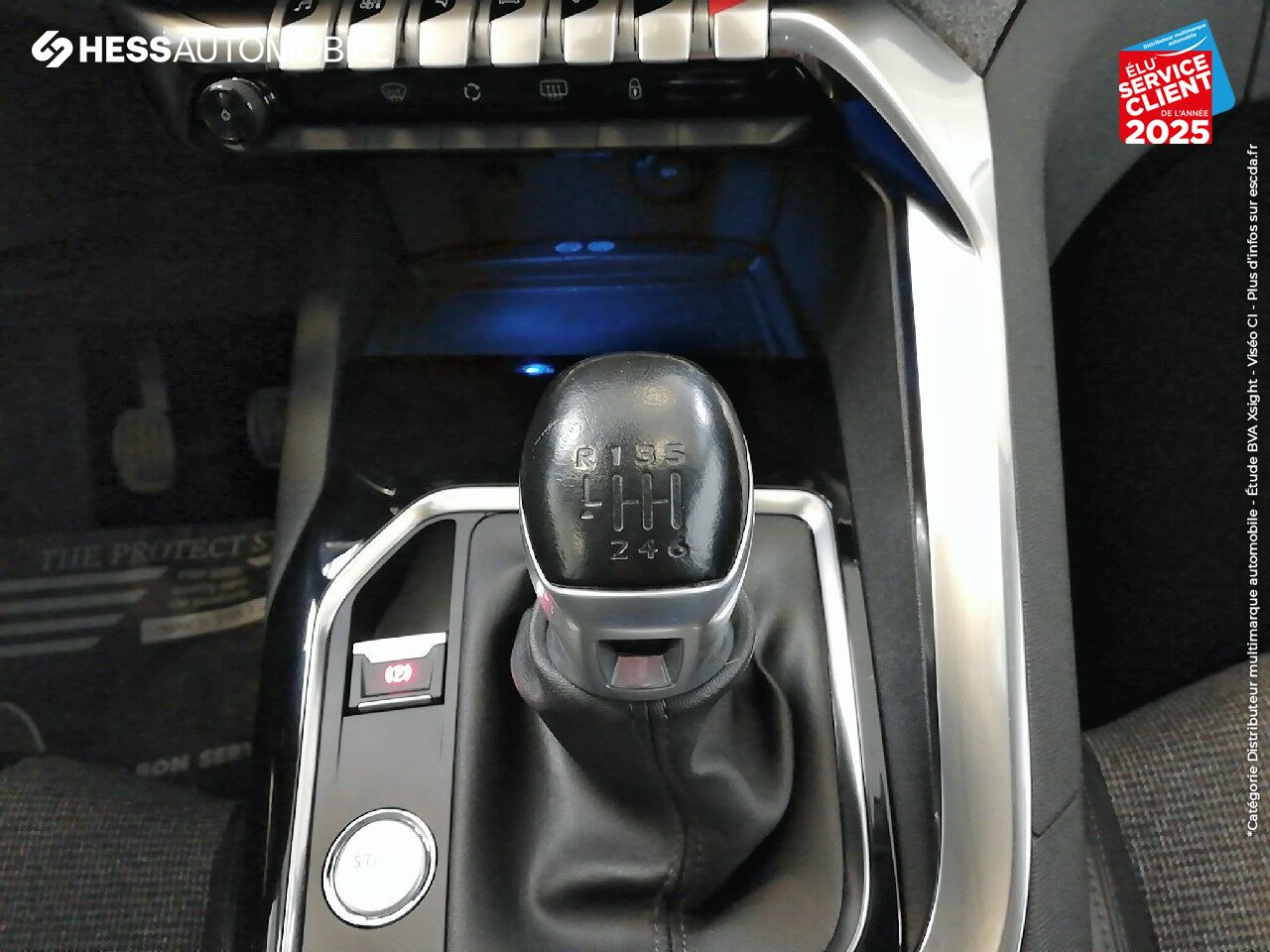 Véhicule d'occasion PEUGEOT 3008 1.6 BLUEHDI 120CH ALLURE S/S GPS CAMERA CHARG. INDUCTION chez Peugeot Sedan