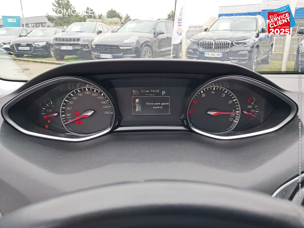 Véhicule d'occasion PEUGEOT 308 1.2 PURETECH 130CH FELINE S/S EAT6 5P TPANO GPS CAMERA chez Renault Saint-Louis