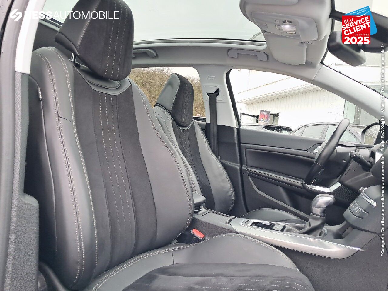 Véhicule d'occasion PEUGEOT 308 1.2 PURETECH 130CH FELINE S/S EAT6 5P TPANO GPS CAMERA chez Renault Saint-Louis