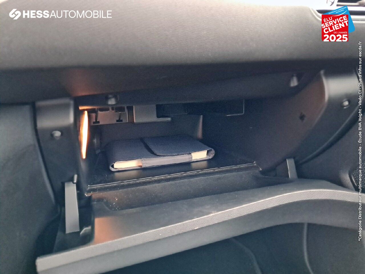 Véhicule d'occasion PEUGEOT 308 1.2 PURETECH 130CH FELINE S/S EAT6 5P TPANO GPS CAMERA chez Renault Saint-Louis