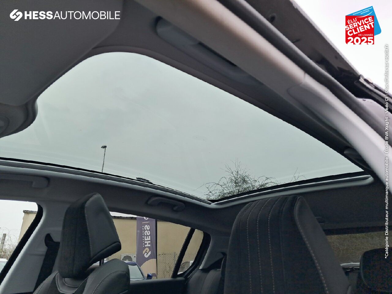 Véhicule d'occasion PEUGEOT 308 1.2 PURETECH 130CH FELINE S/S EAT6 5P TPANO GPS CAMERA chez Renault Saint-Louis