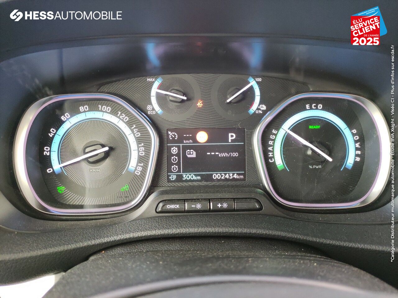 Véhicule d'occasion PEUGEOT TRAVELLER ELECTRIQUE 136CH 100KW BATTERIE 75KWH LONG ALLURE 8 CUIR HUD XENON GPS PLACES chez Peugeot Rethel