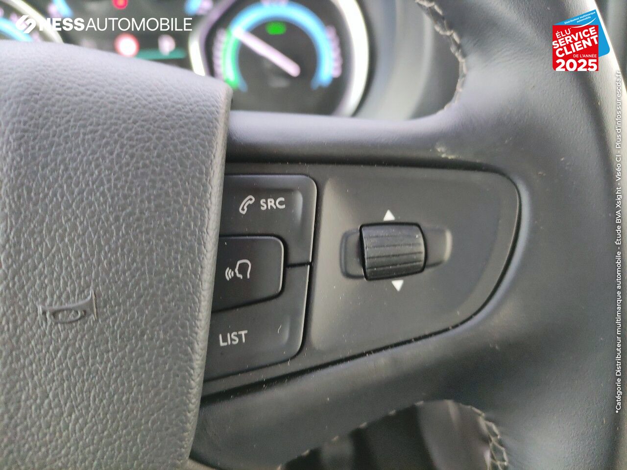Véhicule d'occasion PEUGEOT TRAVELLER ELECTRIQUE 136CH 100KW BATTERIE 75KWH LONG ALLURE 8 CUIR HUD XENON GPS PLACES chez Peugeot Rethel
