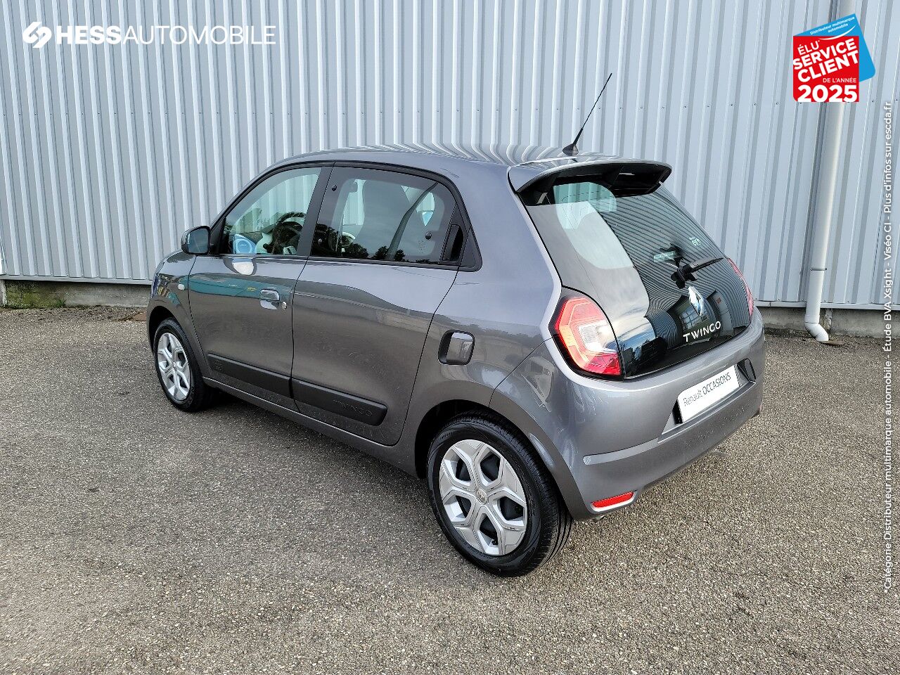 Véhicule d'occasion RENAULT TWINGO 1.0 SCE 75CH ZEN - 20 BLUETOOTH chez Renault Saint-Louis