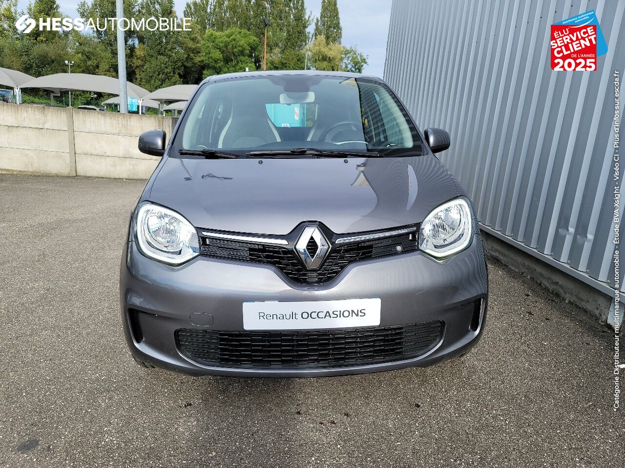 Véhicule d'occasion RENAULT TWINGO 1.0 SCE 75CH ZEN - 20 BLUETOOTH chez Renault Saint-Louis