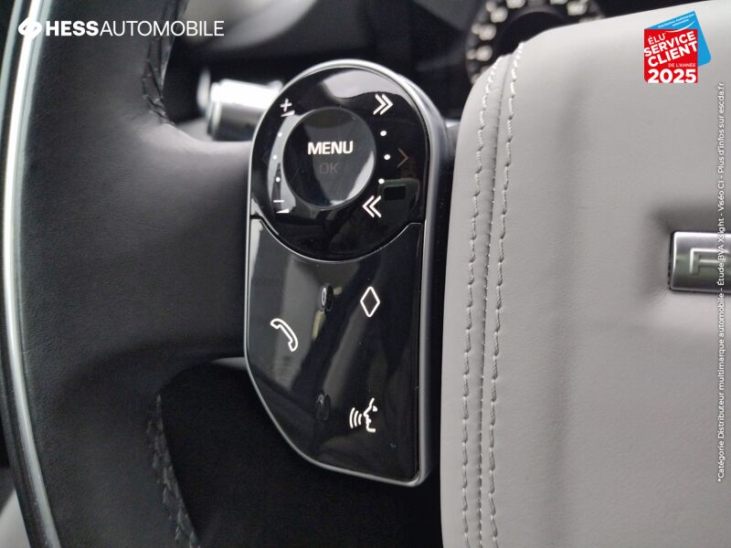 Véhicule d'occasion LAND-ROVER EVOQUE 2.0 D 150CH S AWD BVA CAMERA GPS CUIR chez Land Rover Strasbourg