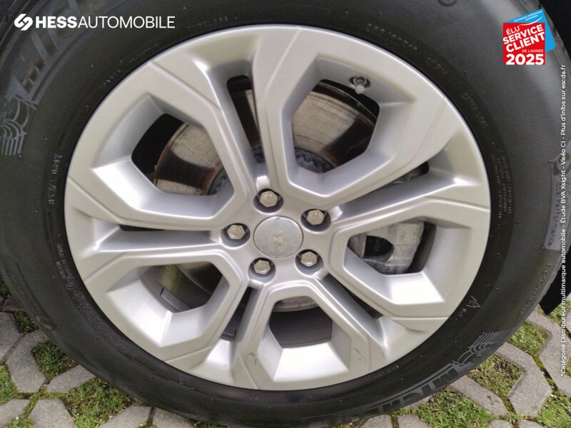 Véhicule d'occasion LAND-ROVER EVOQUE 2.0 D 150CH S AWD BVA CAMERA GPS CUIR chez Land Rover Strasbourg