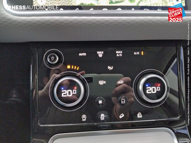 Véhicule d'occasion LAND-ROVER EVOQUE 2.0 D 150CH S AWD BVA CAMERA GPS CUIR chez Land Rover Strasbourg