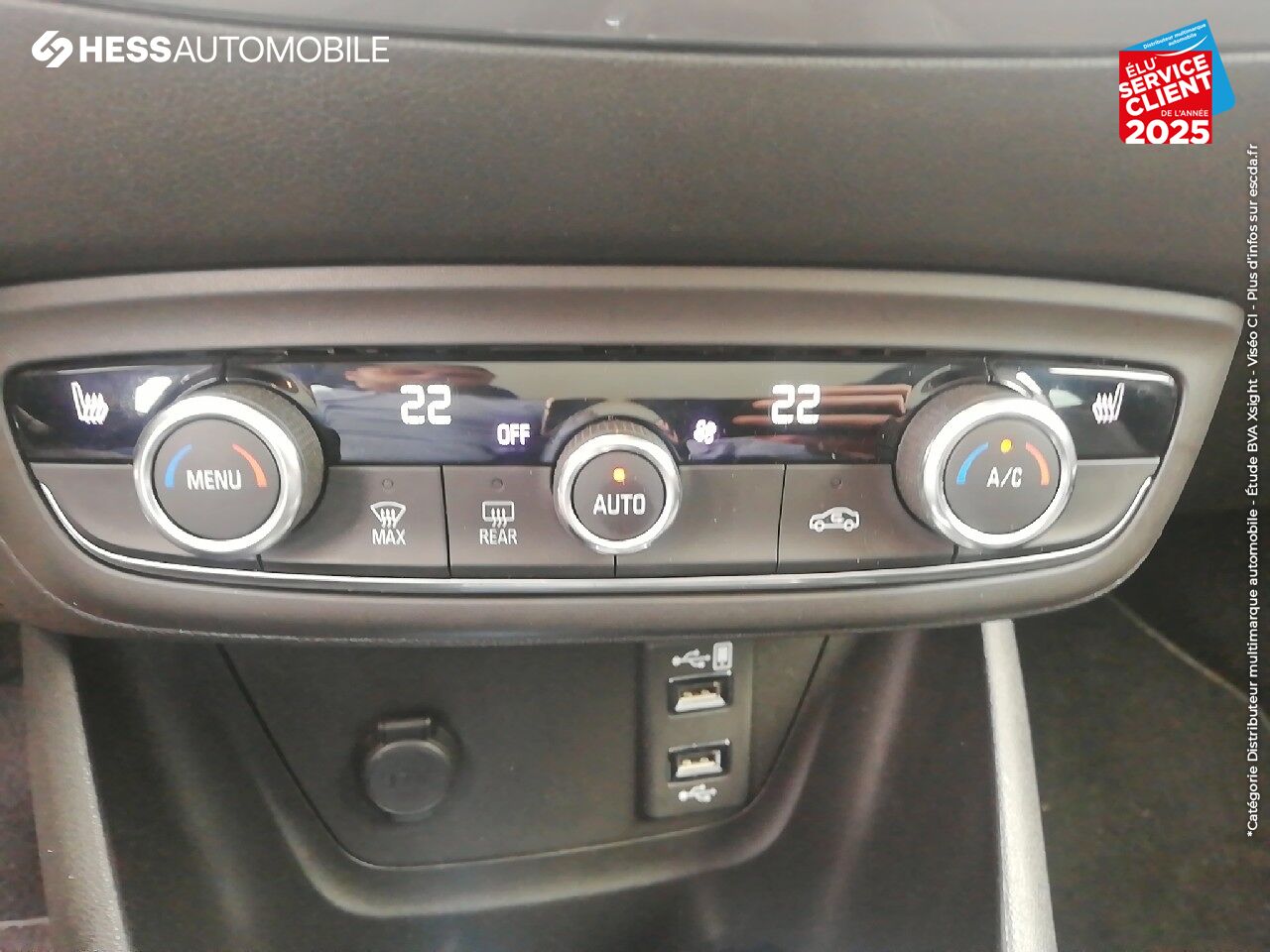 Véhicule d'occasion OPEL CROSSLAND X 1.2 TURBO 110CH ULTIMATE BVA EURO 6D-T chez Hyundai Reims