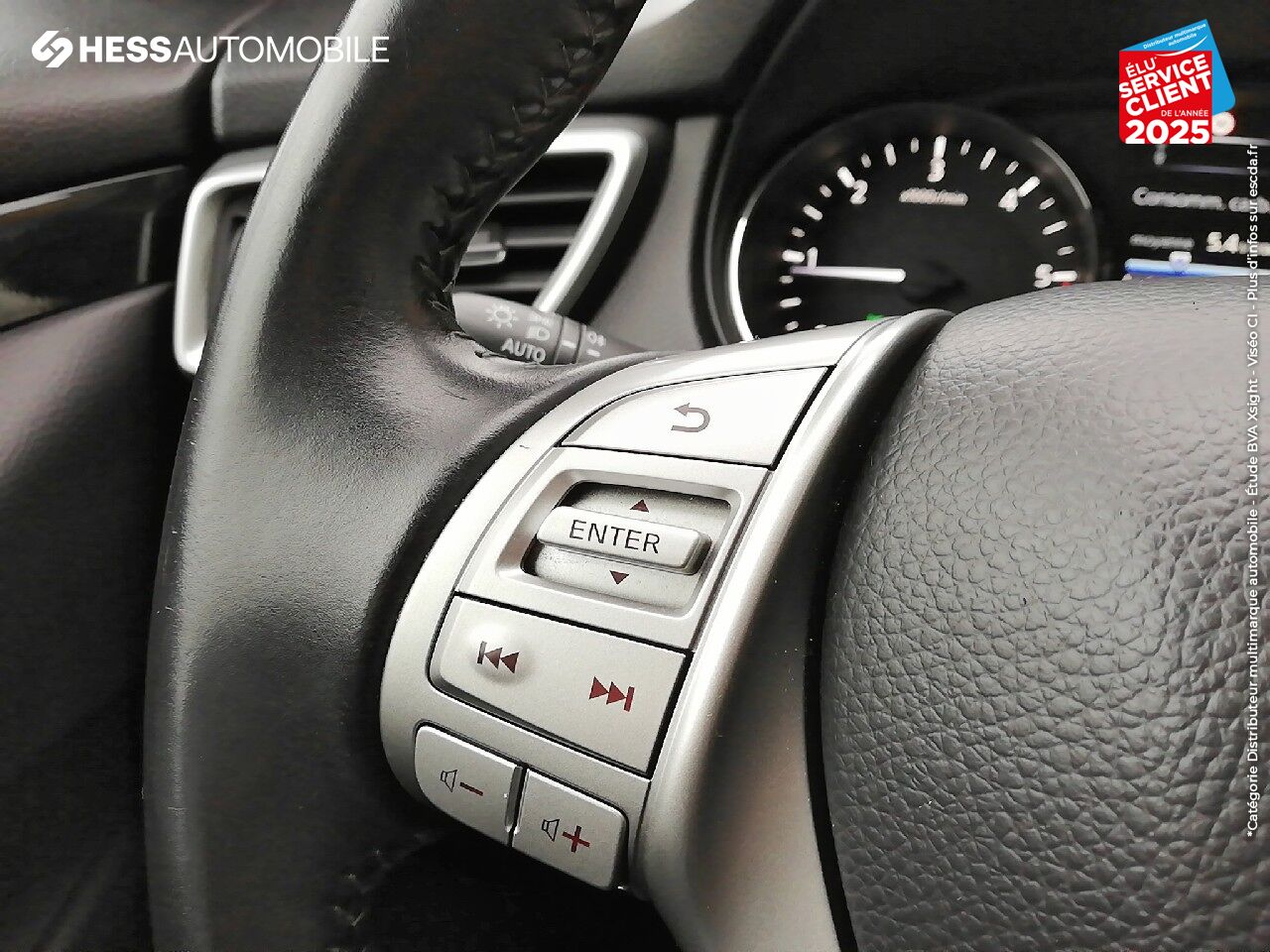Véhicule d'occasion NISSAN QASHQAI 1.5 DCI 110CH N-CONNECTA 99G CAMERA GPS CAMERA GPS RADAR AV/AR chez Nissan Qashqai occasion