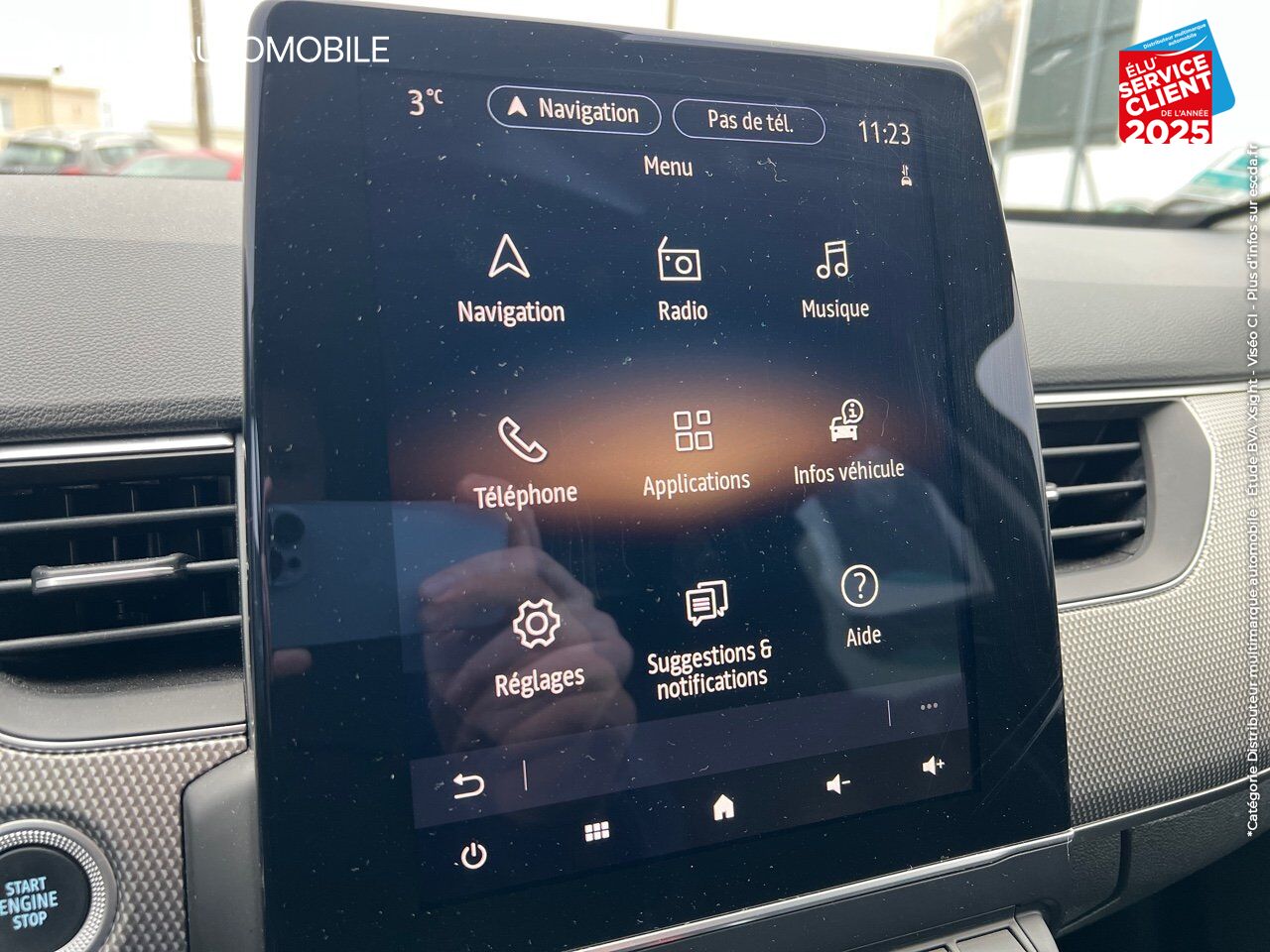 Véhicule d'occasion RENAULT ARKANA 1.6 E-TECH HYBRIDE 145CH ENGINEERED -22 GPS CAMERA chez Renault Saint-Louis