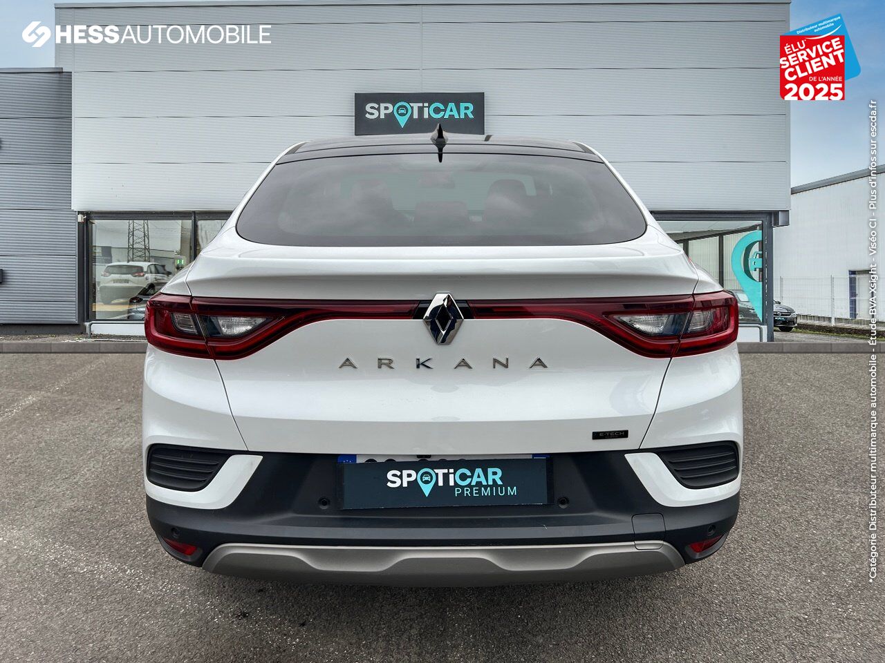 Véhicule d'occasion RENAULT ARKANA 1.6 E-TECH HYBRIDE 145CH ENGINEERED -22 GPS CAMERA chez Renault Saint-Louis