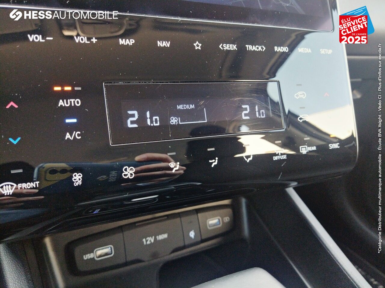 Véhicule d'occasion HYUNDAI TUCSON 1.6 CRDI 136CH HYBRID 48V BUSINESS DCT7 GPS CAMERA chez Hyundai Chalons