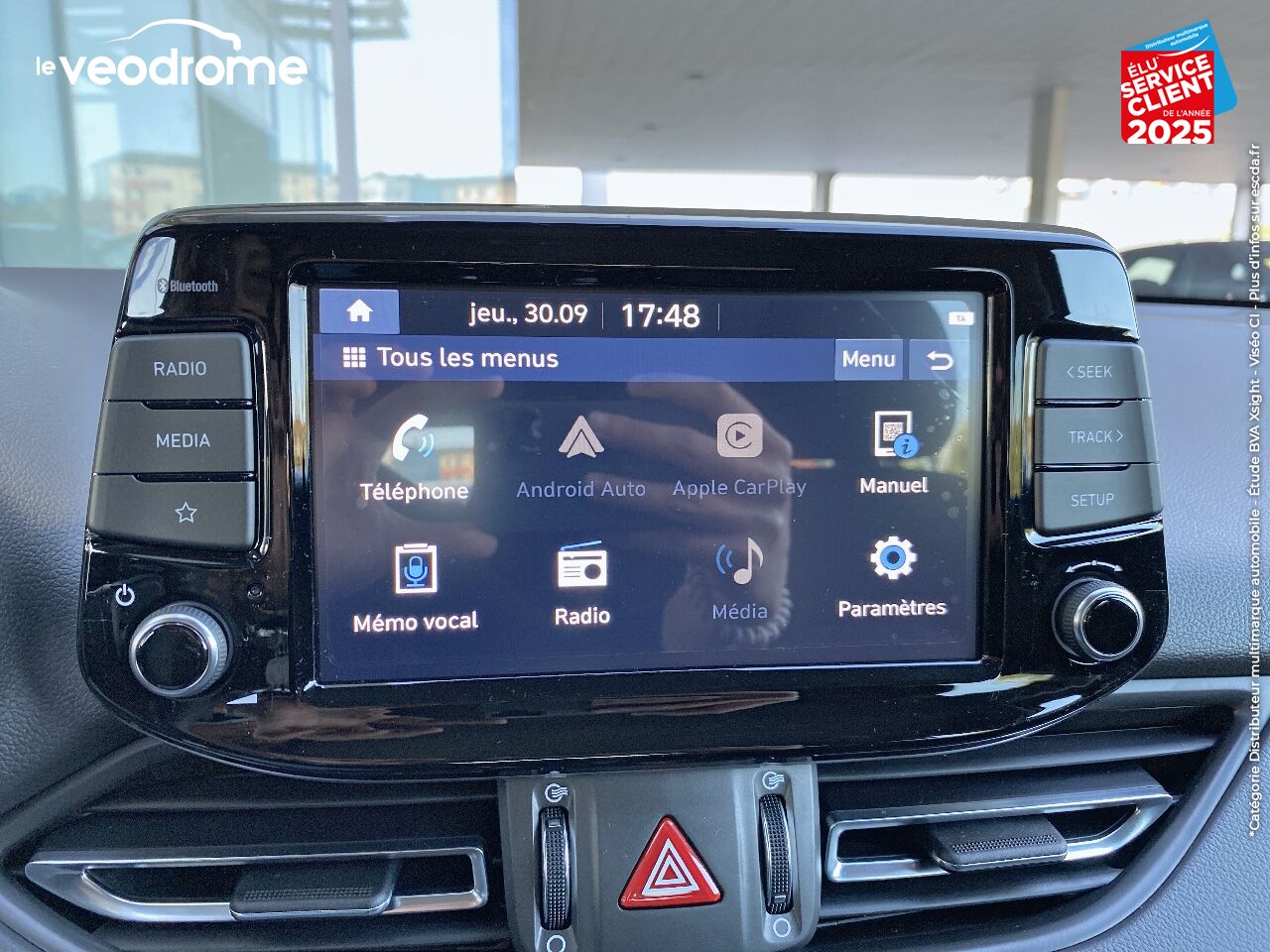 Véhicule d'occasion HYUNDAI I30 SW 1.0 T-GDI 120CH CREATIVE -28 APPLE CARPLAY/ANDROID AUTO CAMERA SIEGE/VOLANT CHAUFF. chez Le Veodrome
