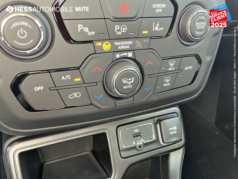 Véhicule neuf JEEP RENEGADE 1.0 TURBO T3 120CH LIMITED MY22 chez Fiat Besançon
