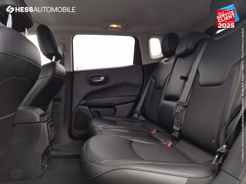 Véhicule d'occasion JEEP COMPASS 2.0 MULTIJET II 140CH LIMITED 4X4 BVA9 EURO6D-T GPS CAMERA chez Fiat Besançon