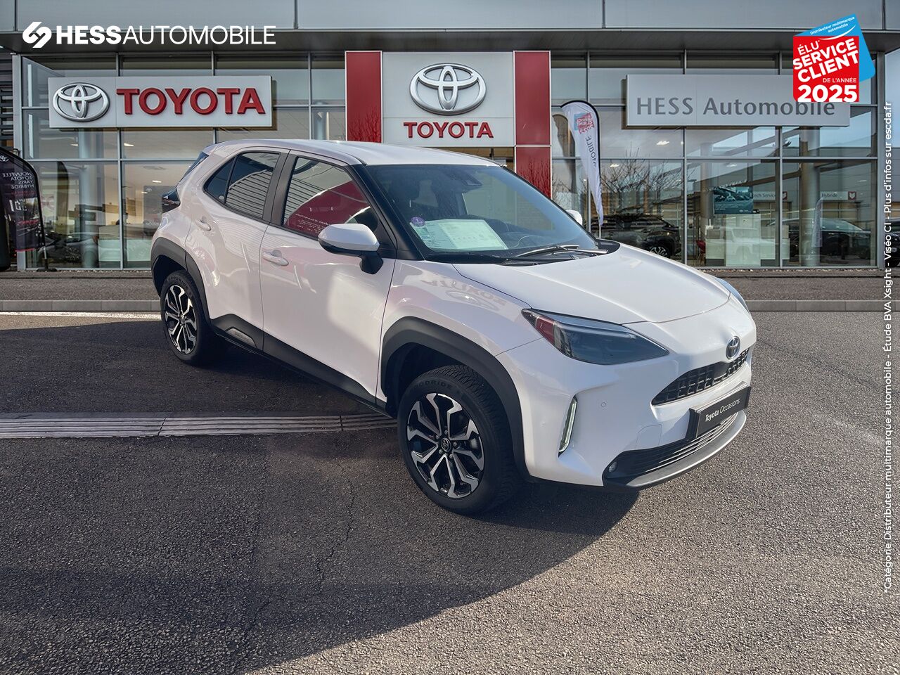 Véhicule d'occasion TOYOTA YARIS CROSS 116H DESIGN AWD-I MY21 SIEGES CHAUF GPS CAMERA chez Toyota Sarreguemines