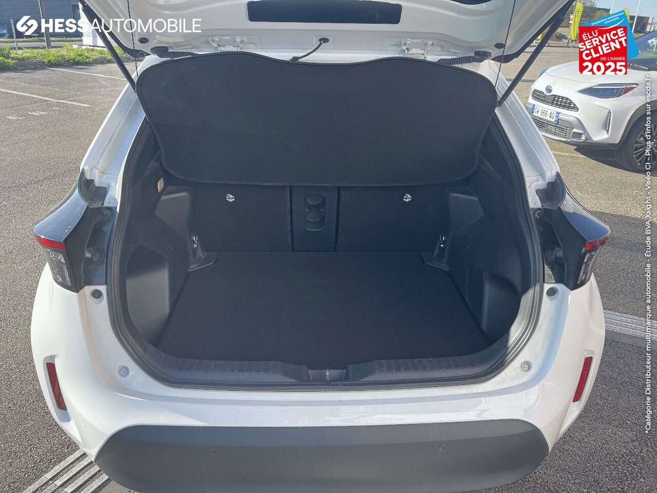 Véhicule d'occasion TOYOTA YARIS CROSS 116H DESIGN AWD-I MY21 SIEGES CHAUF GPS CAMERA chez Toyota Sarreguemines