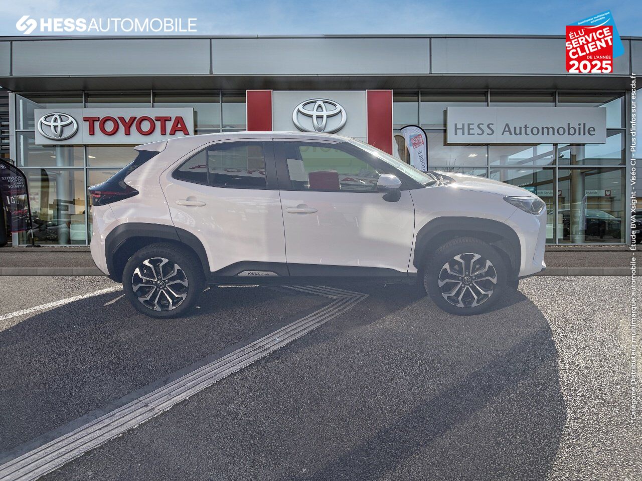 Véhicule d'occasion TOYOTA YARIS CROSS 116H DESIGN AWD-I MY21 SIEGES CHAUF GPS CAMERA chez Toyota Sarreguemines