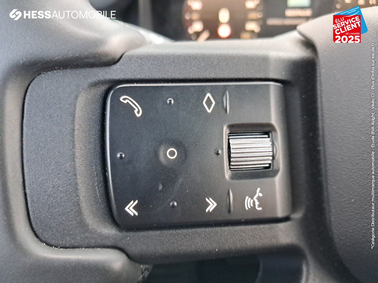Véhicule d'occasion LAND-ROVER DEFENDER 90 3.0 P400 X-DYNAMIC 75TH LIMITED EDITION chez Land Rover Strasbourg