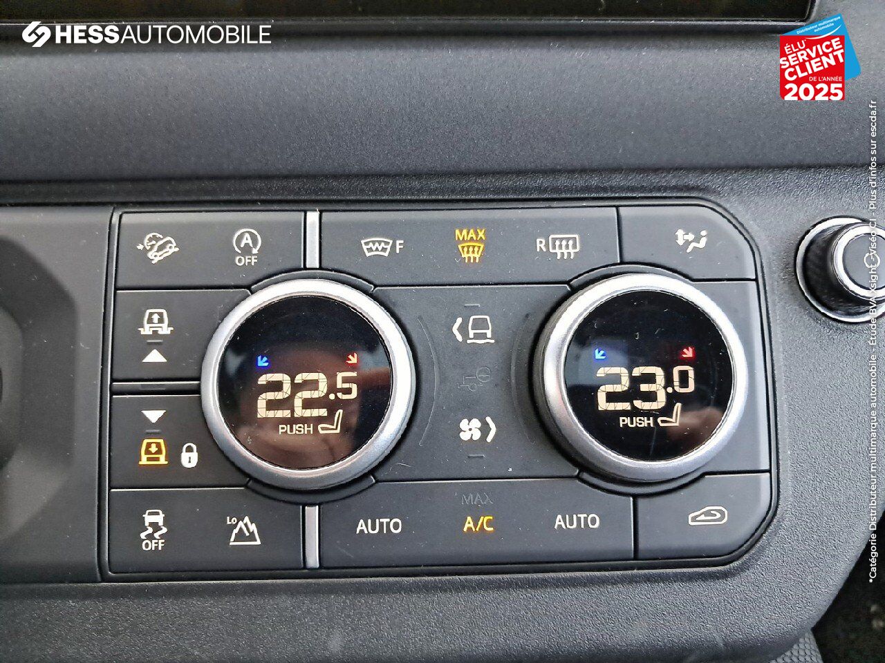 Véhicule d'occasion LAND-ROVER DEFENDER 90 3.0 P400 X-DYNAMIC 75TH LIMITED EDITION chez Land Rover Strasbourg