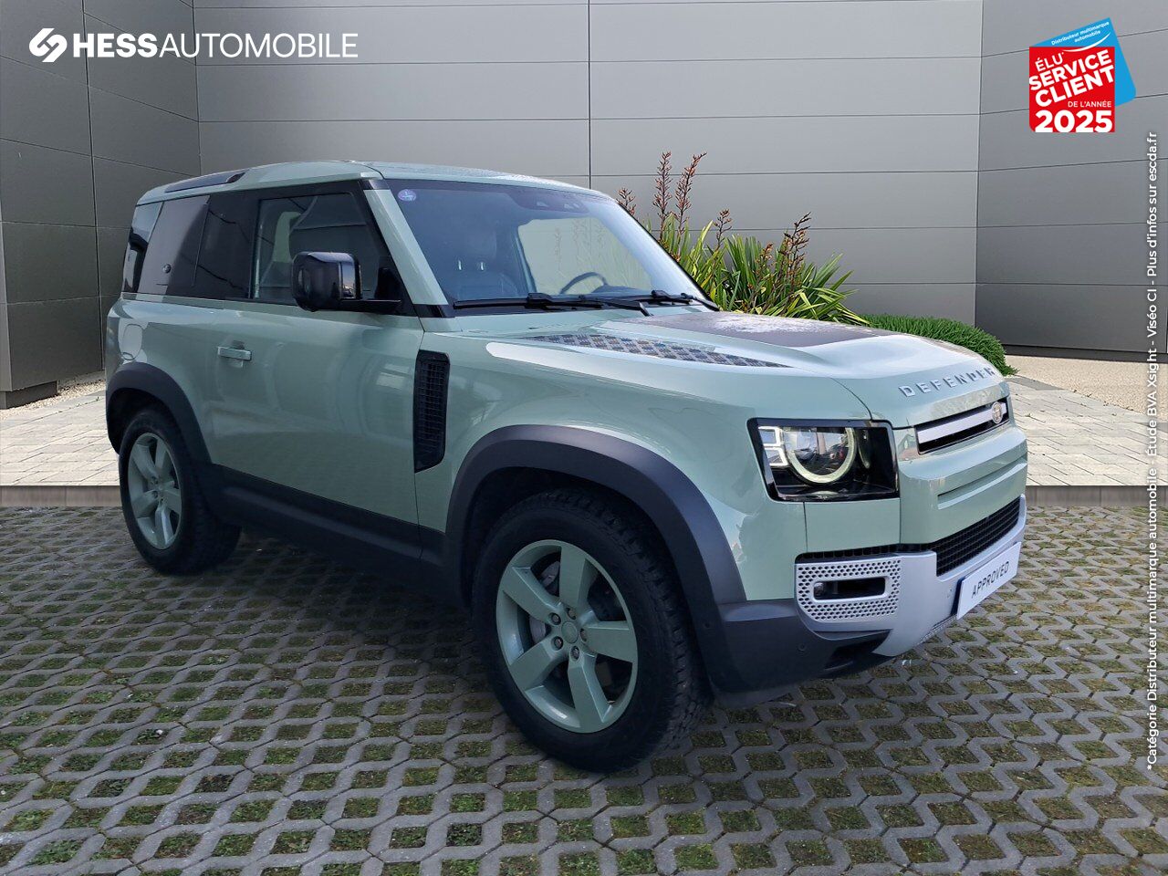 Véhicule d'occasion LAND-ROVER DEFENDER 90 3.0 P400 X-DYNAMIC 75TH LIMITED EDITION chez Land Rover Strasbourg