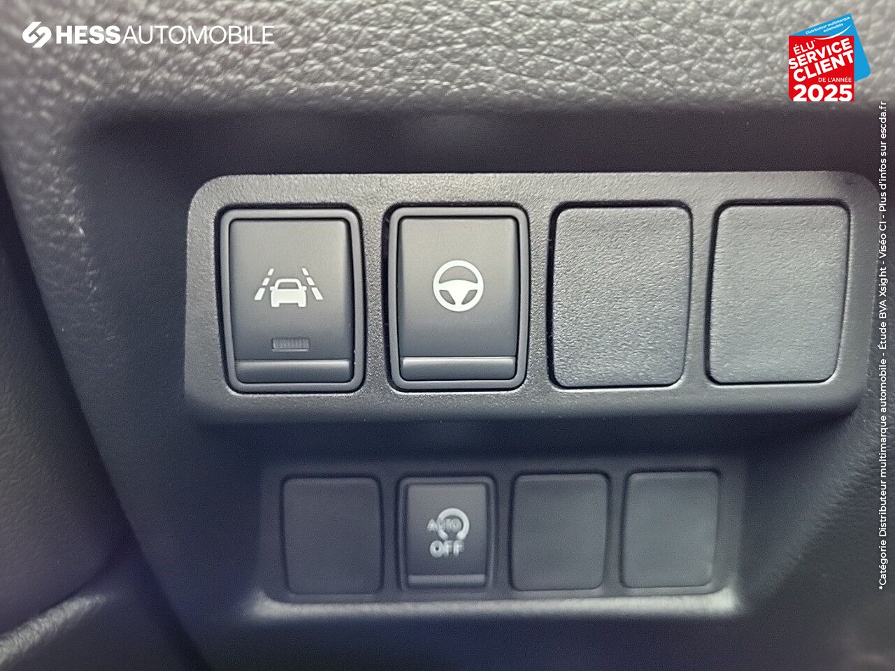 Véhicule d'occasion NISSAN QASHQAI 1.7 DCI 150CH TEKNA 2019 TPANO SIEGE CHAUF GPS CAM360 chez Nissan Beaune